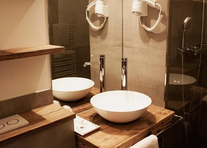 Almwirt Hotel Haar (Munich)