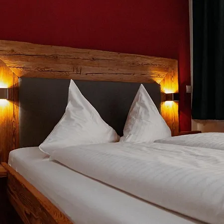 Hotel Almwirt Haar (Munich)