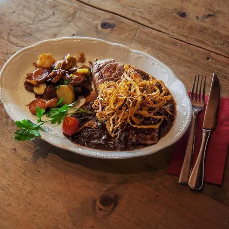 酒店 阿尔姆维尔特酒店 3*