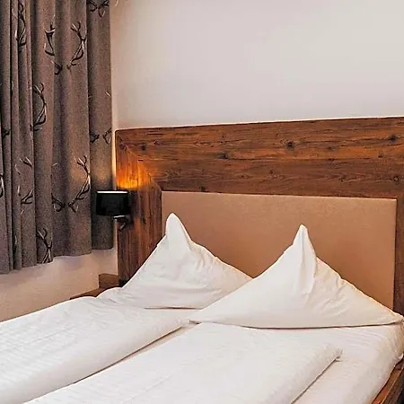 Almwirt Hotel Haar (Munich)
