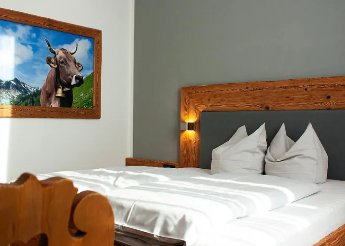 Hotel Almwirt 3*